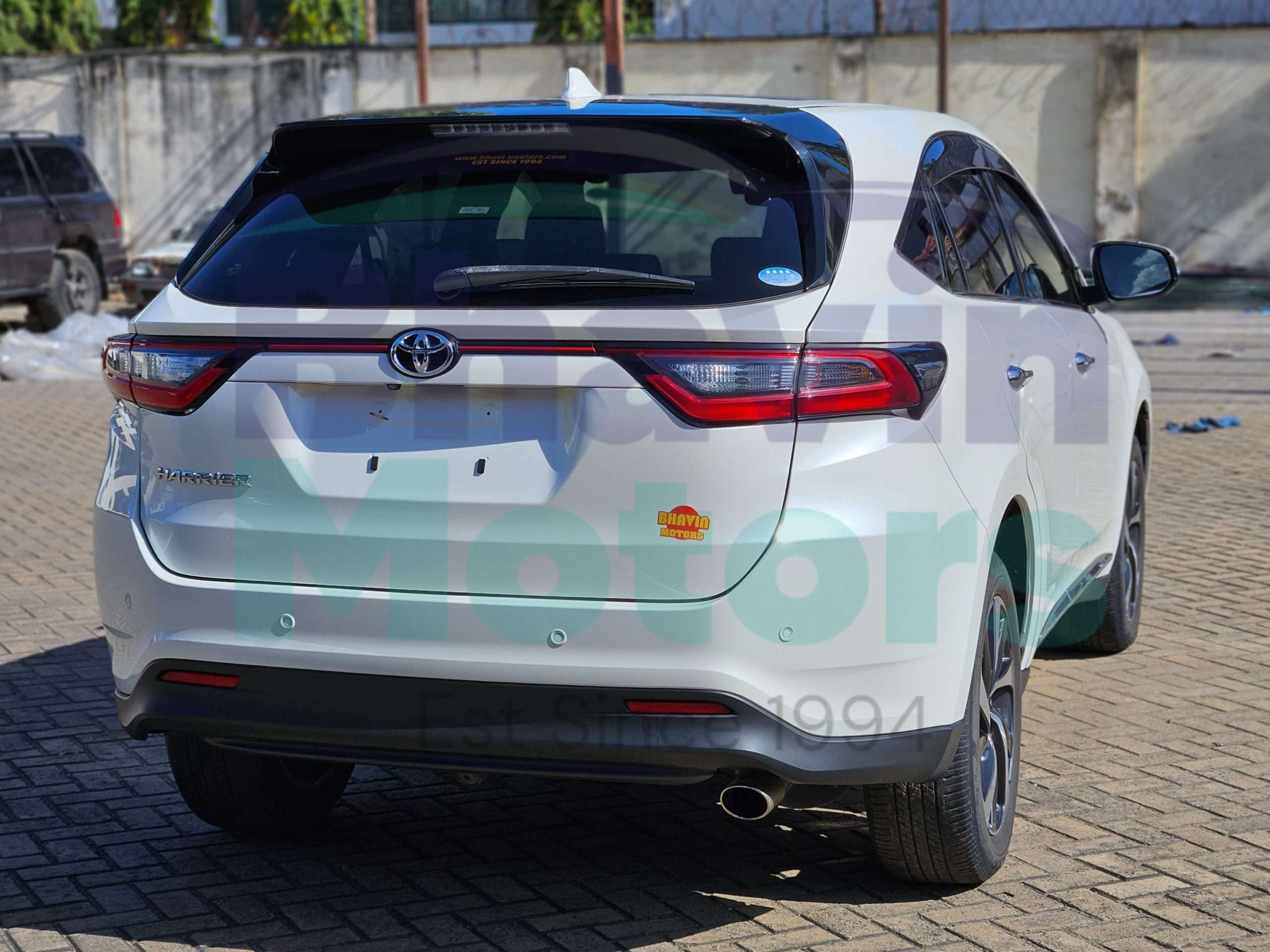 GridArt_20250910_093035397