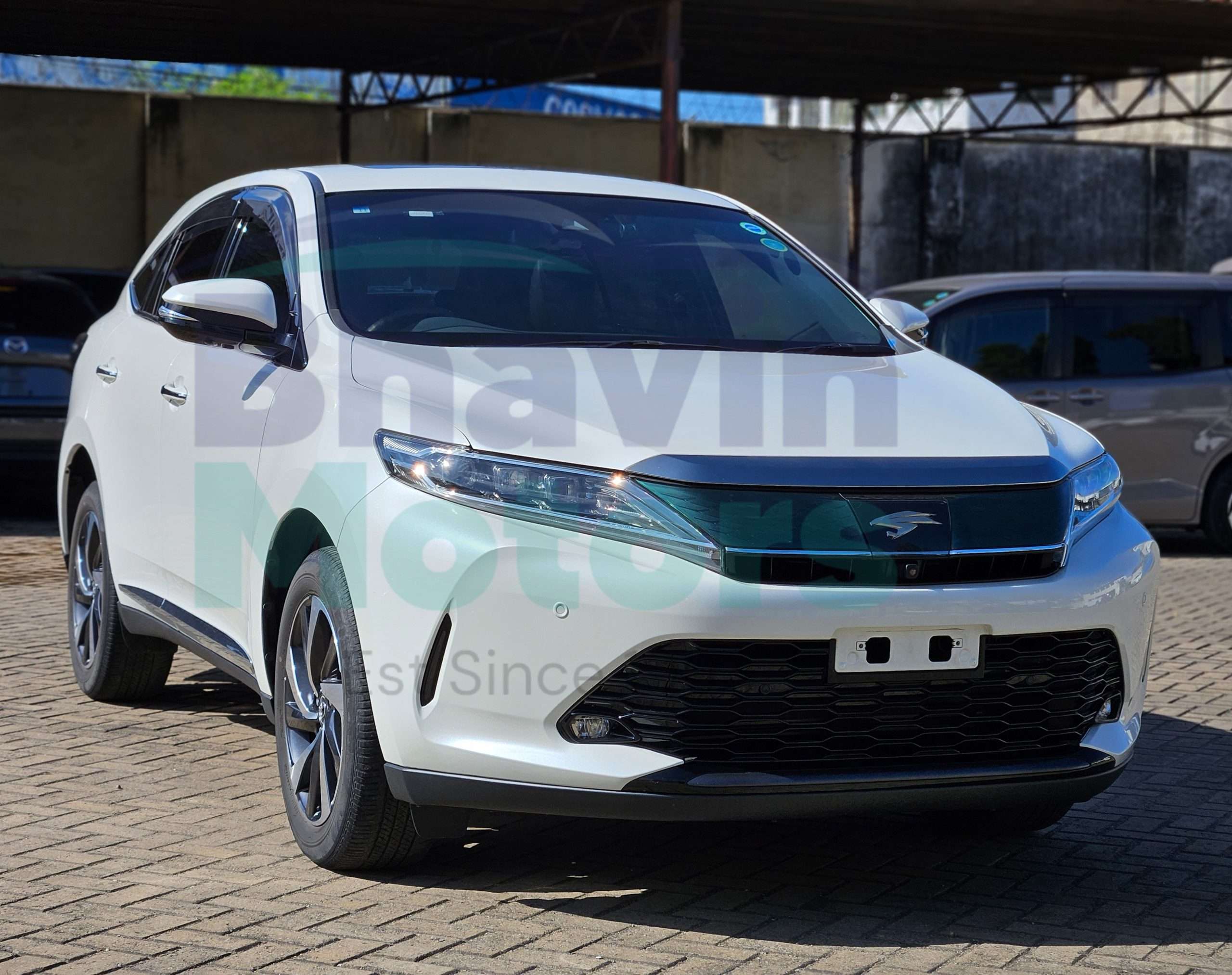 GridArt_20250910_093256829