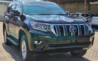 4024 Toyota Land Cruiser Prado TX-L