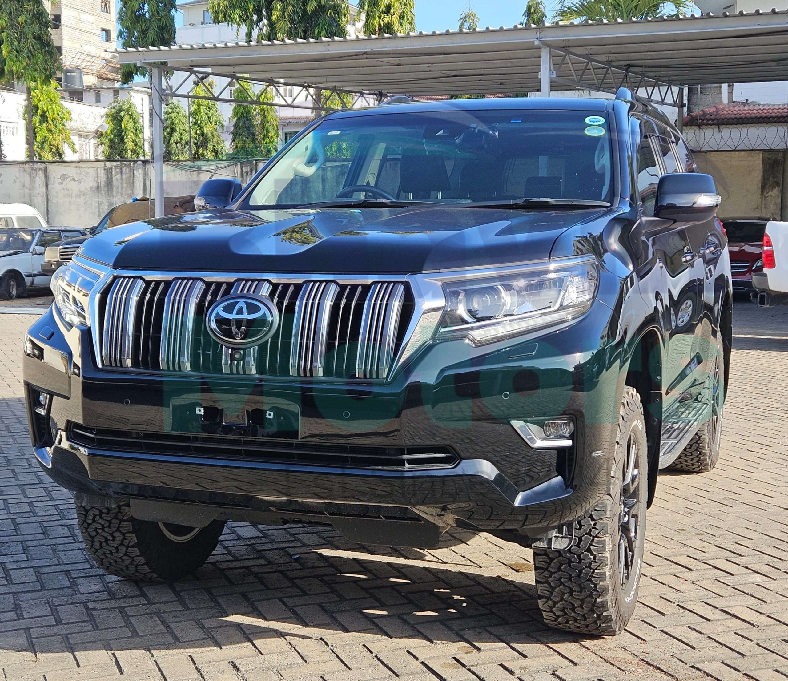 GridArt_20250925_093233396