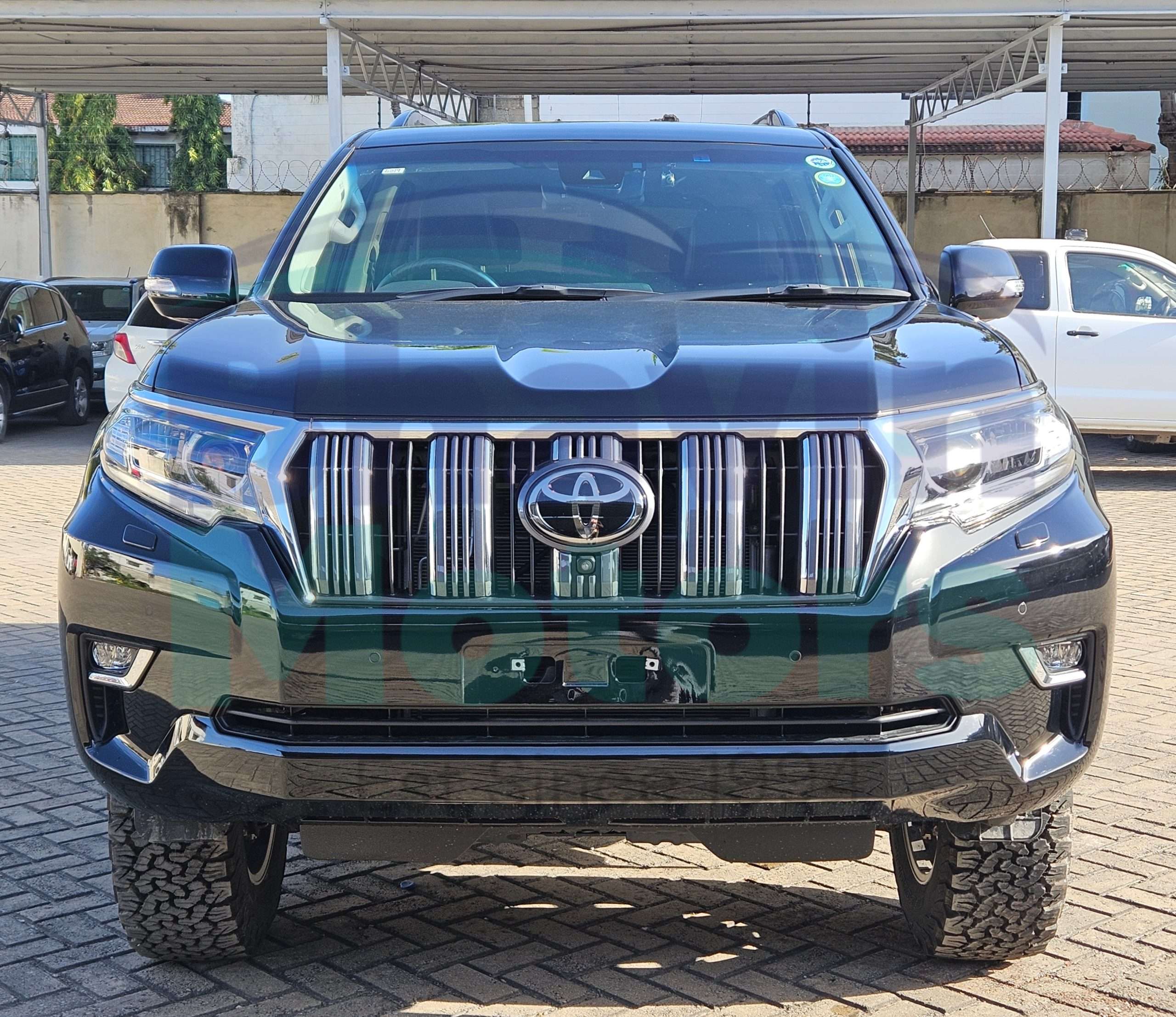 GridArt_20250925_093246455