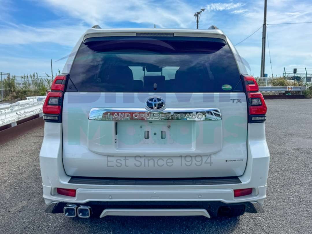 GridArt_20250929_111505574