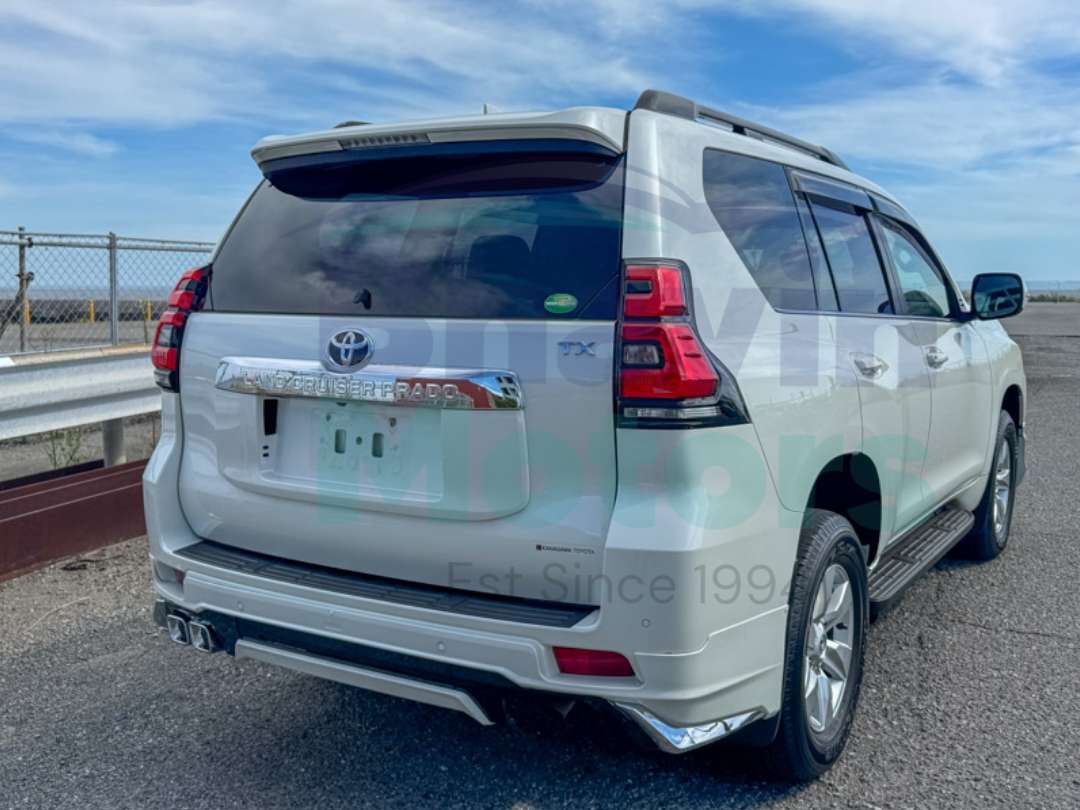 GridArt_20250929_111538574