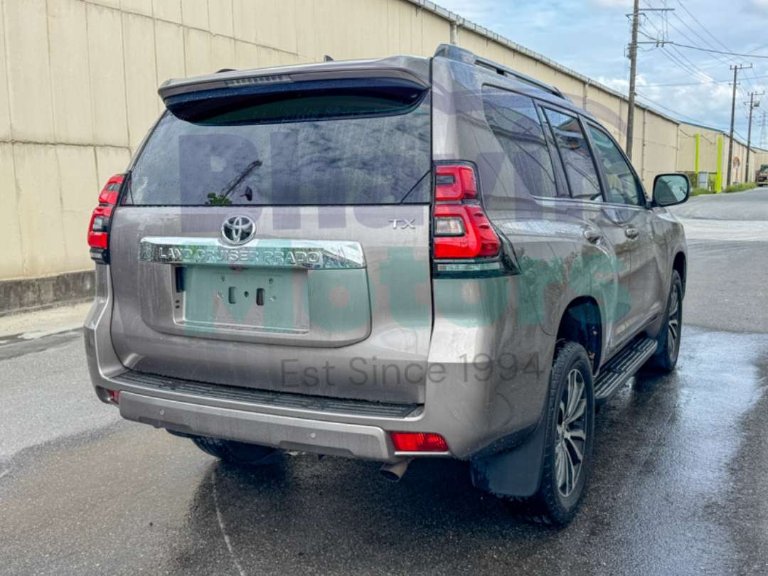 GridArt_20250929_111847078