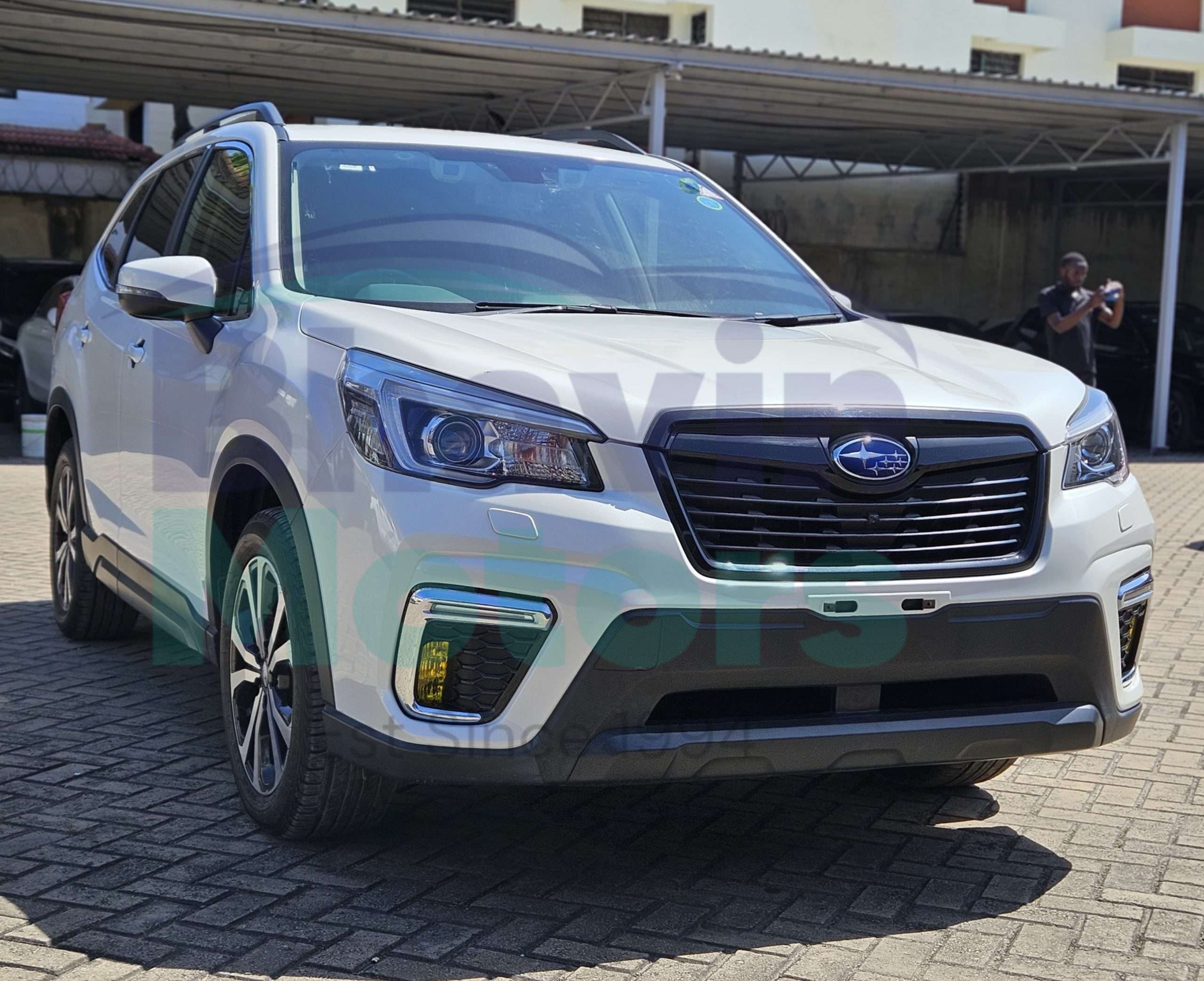 GridArt_20251014_152840728