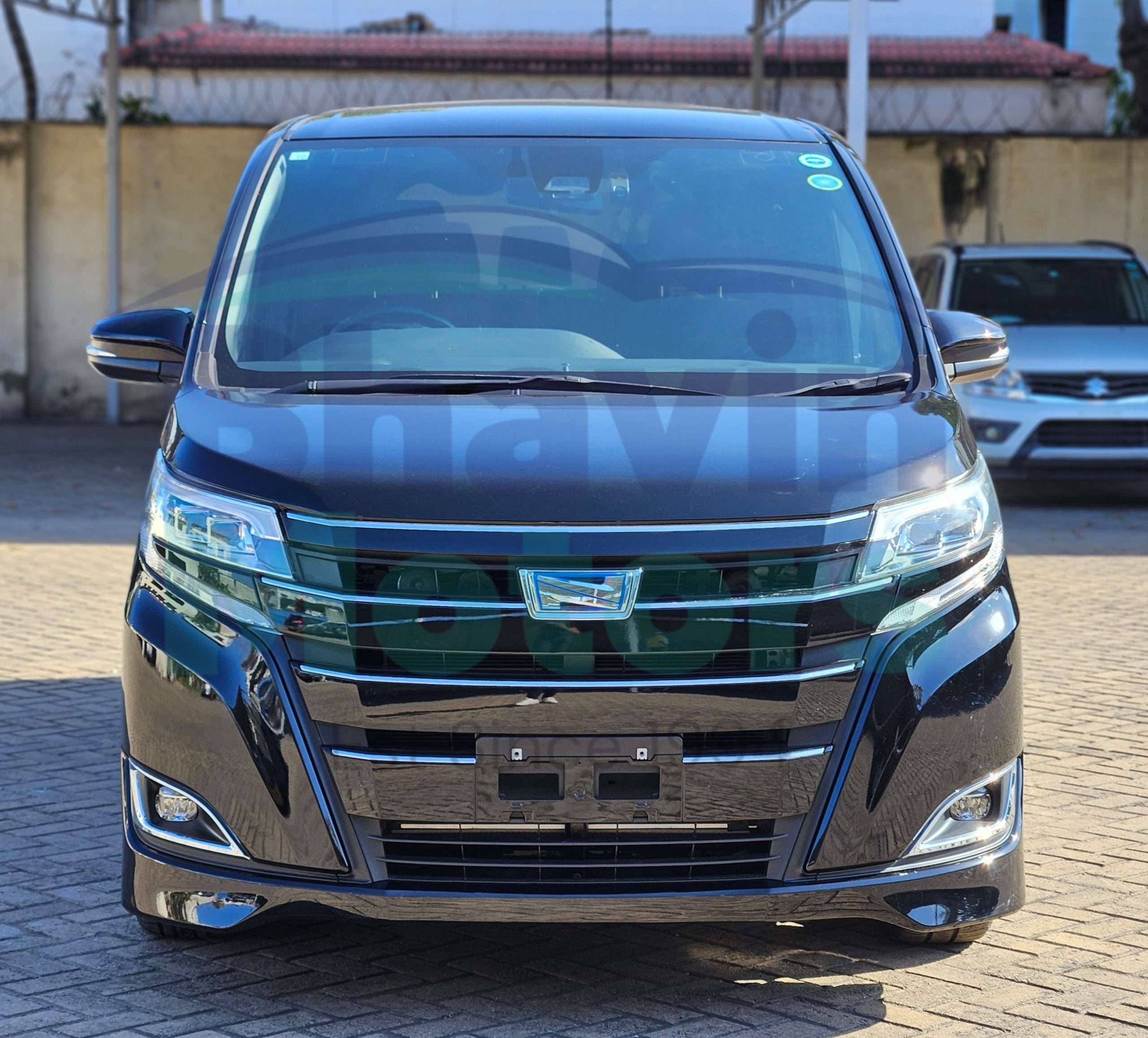 GridArt_20251101_110251679