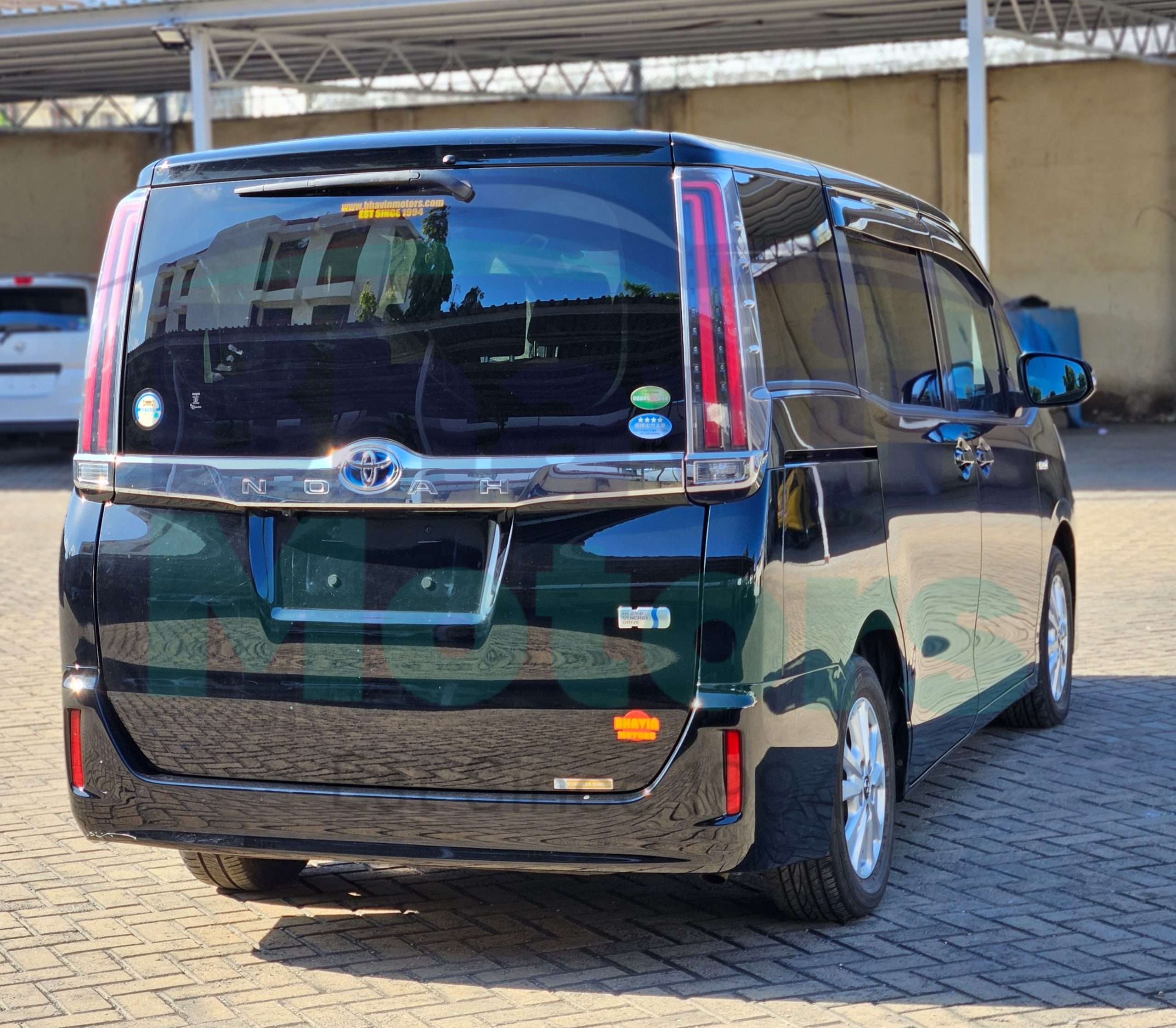 GridArt_20251101_110326457