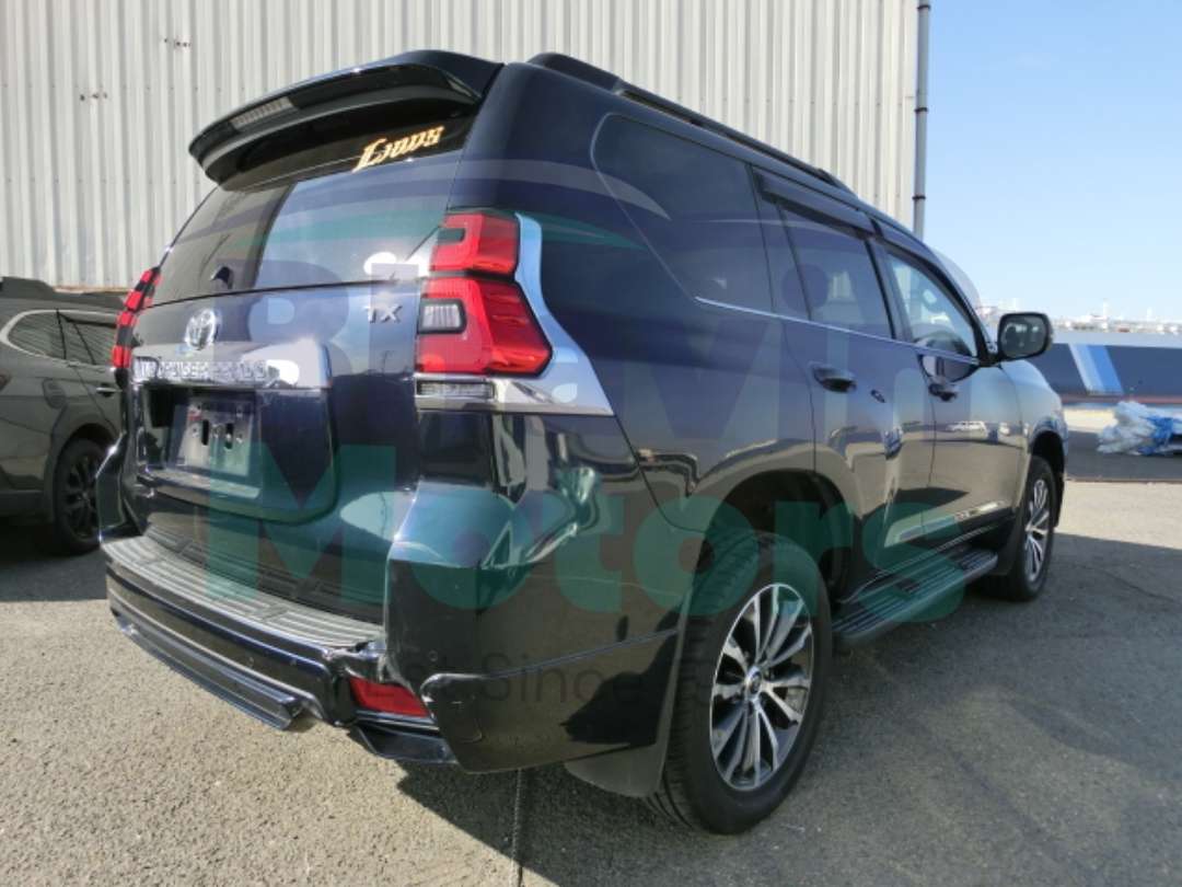 GridArt_20251103_092527186