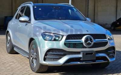 4025 Mercedes-Benz GLE450