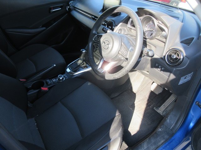 18 Demio(241)blue-19