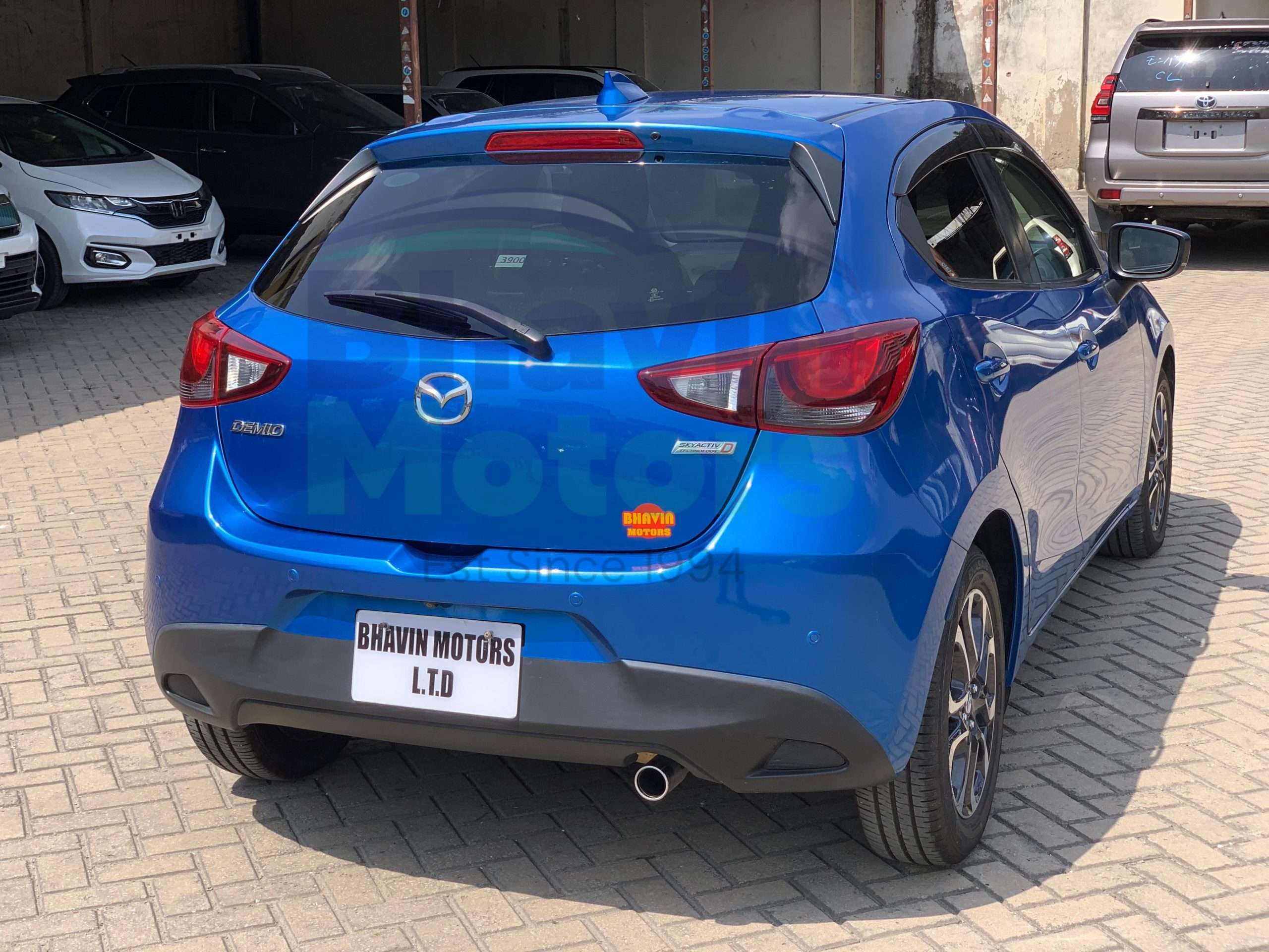 GridArt_20250130_170839480