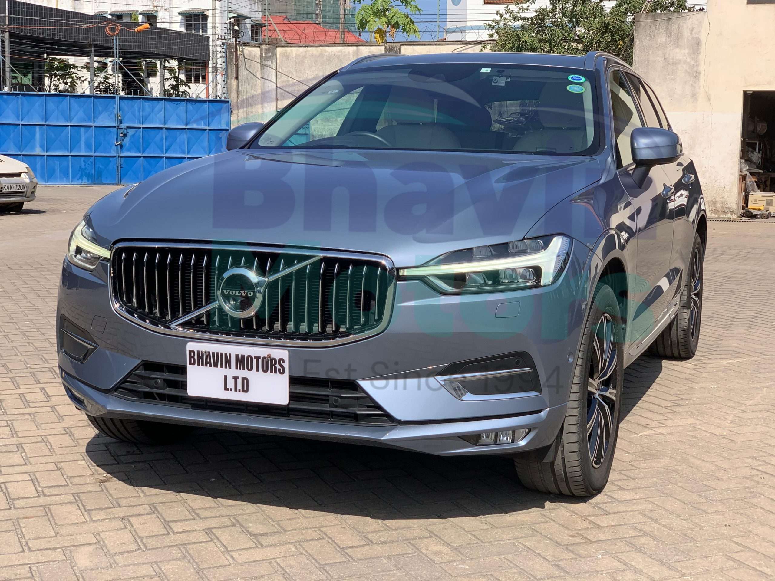 GridArt_20250207_132649561