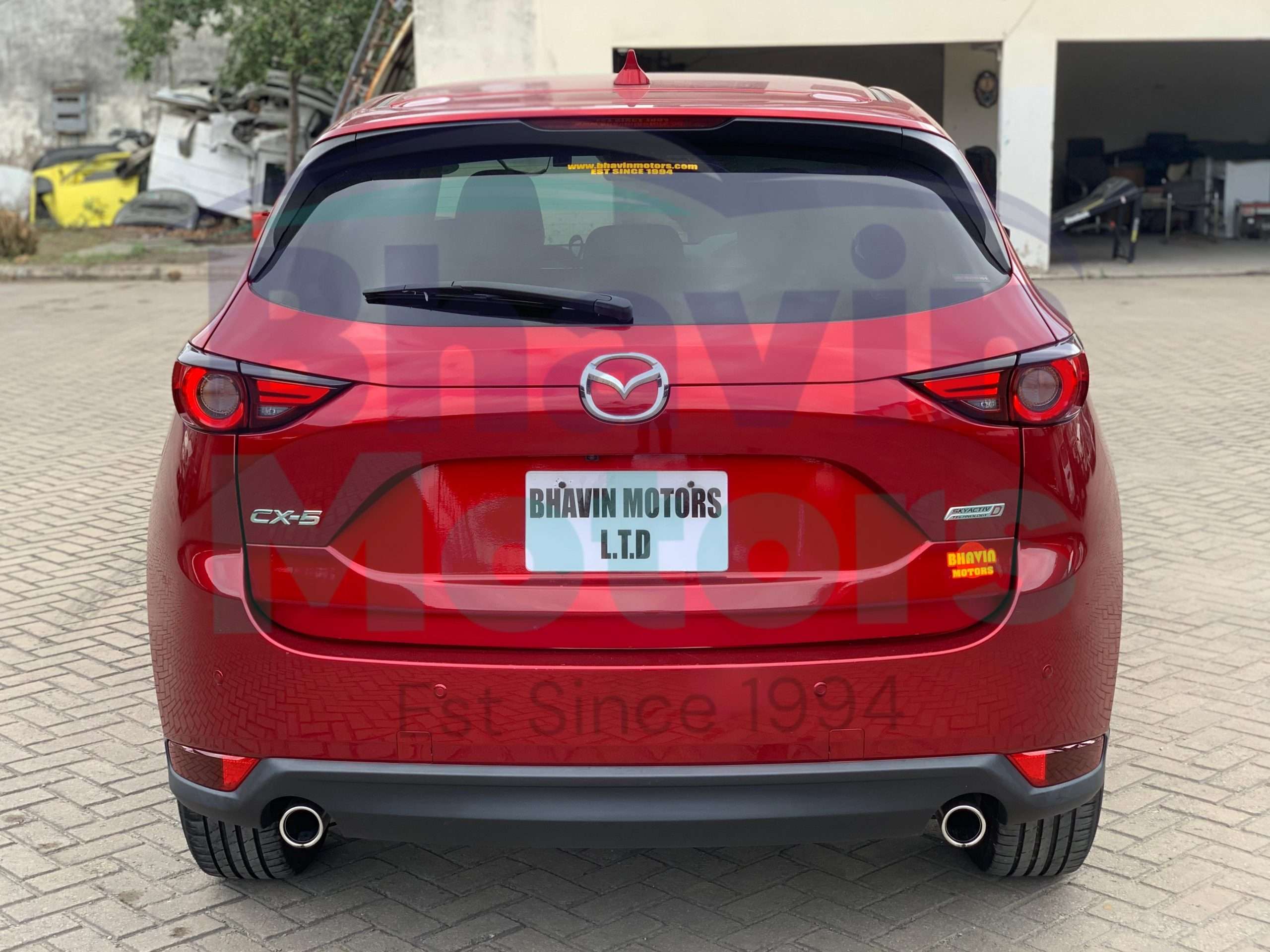 GridArt_20250220_095238283 (1)