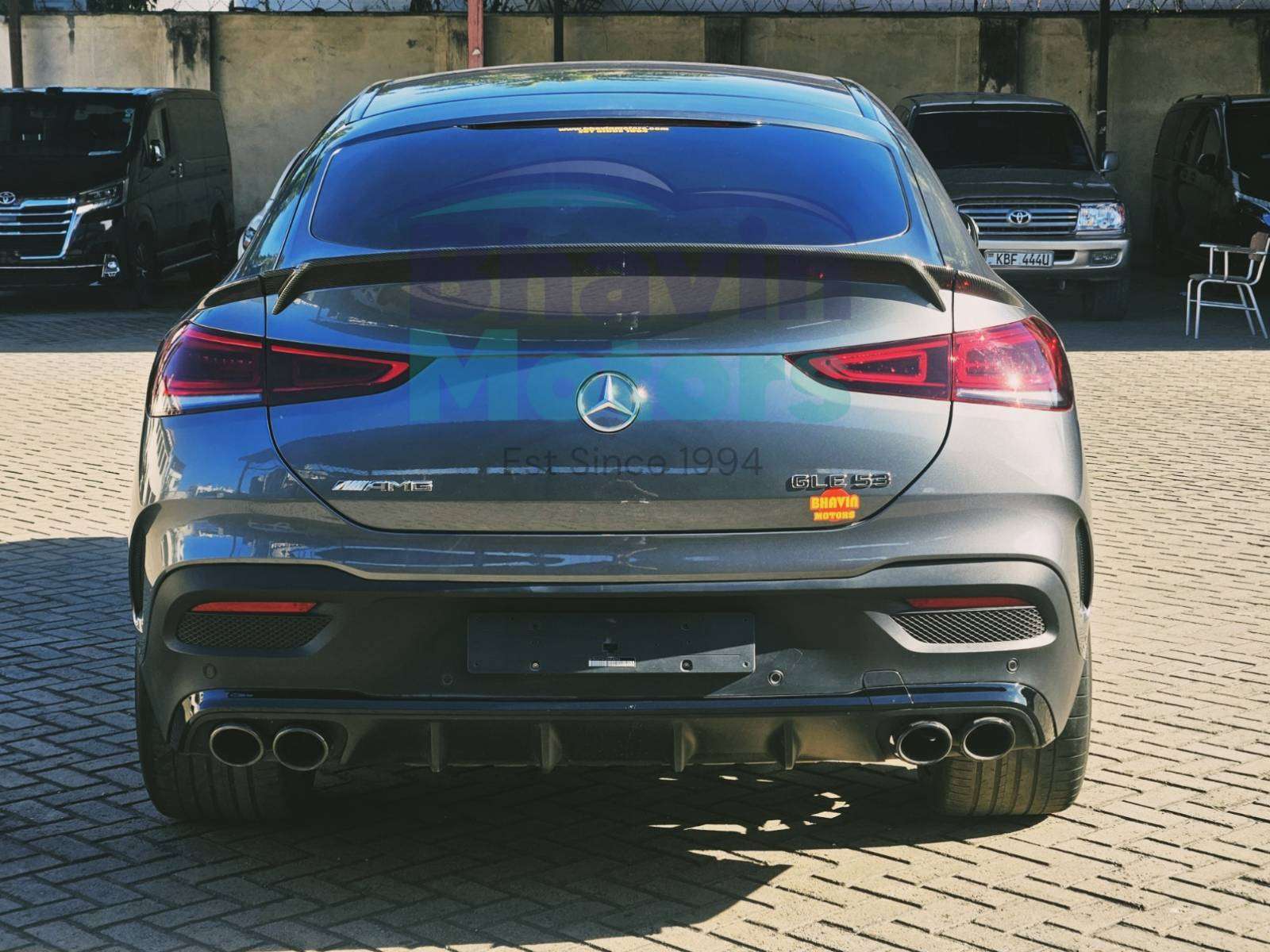 GridArt_20250325_100124697