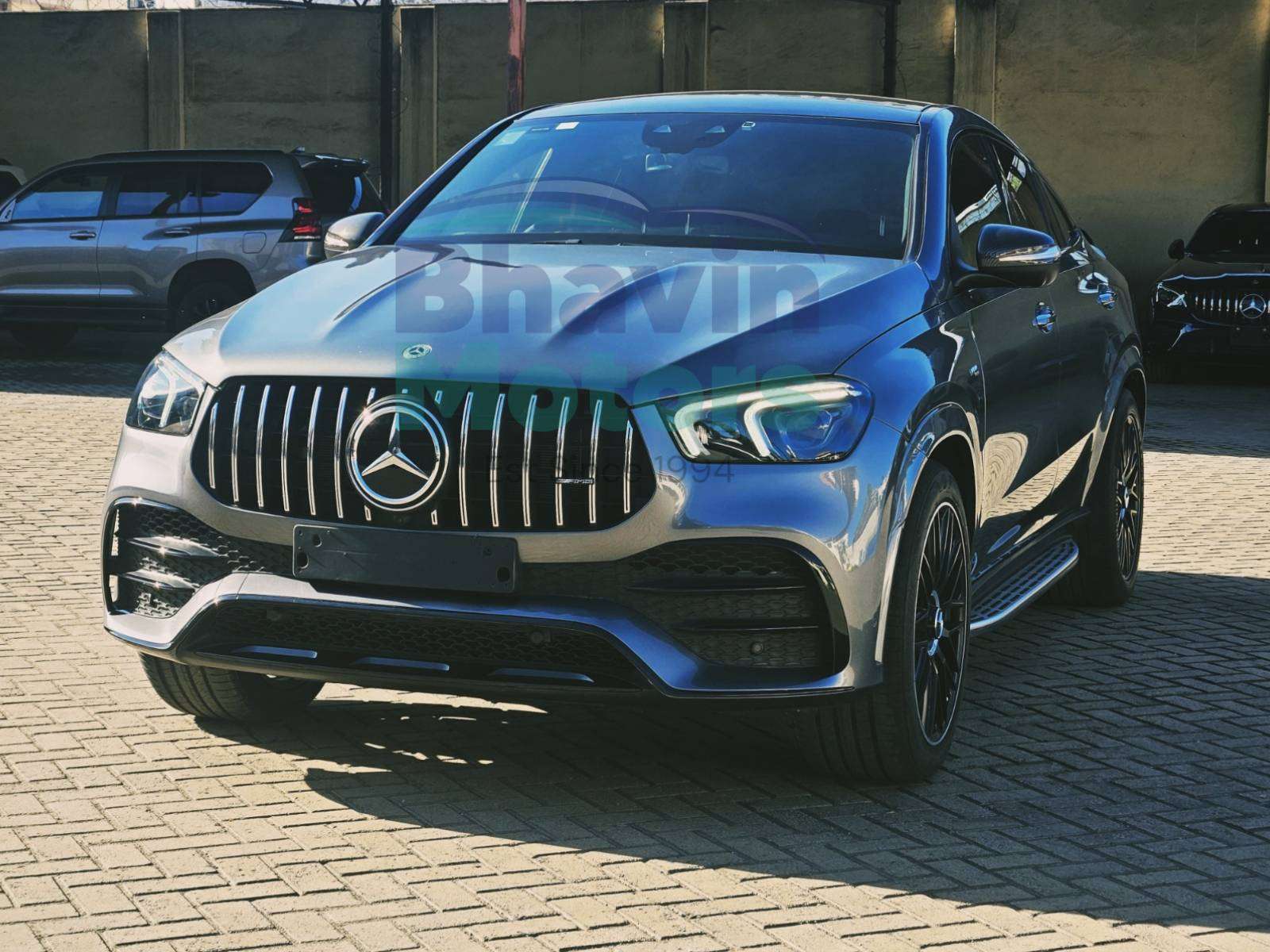 GridArt_20250325_100203458