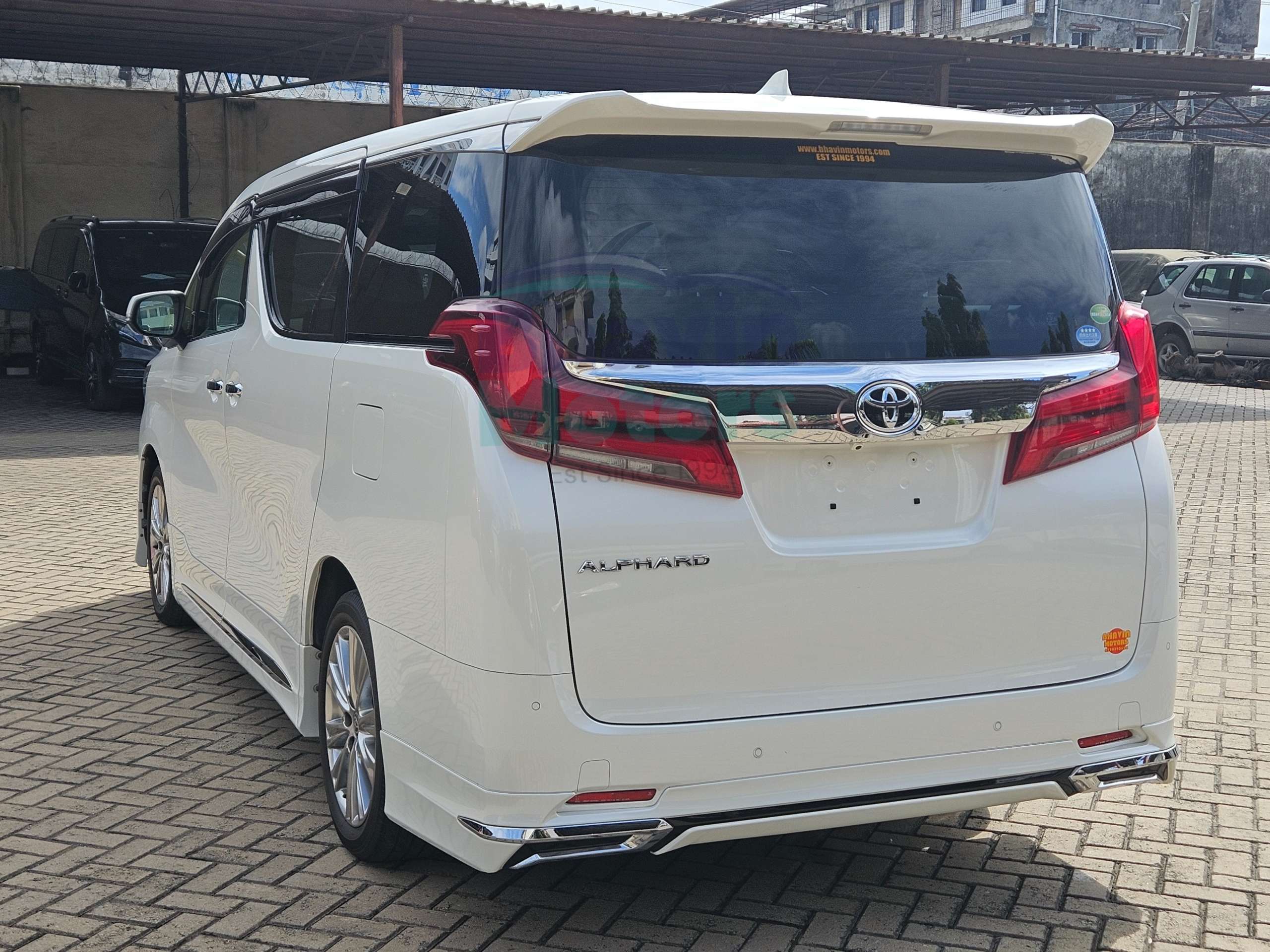 GridArt_20250502_115557916