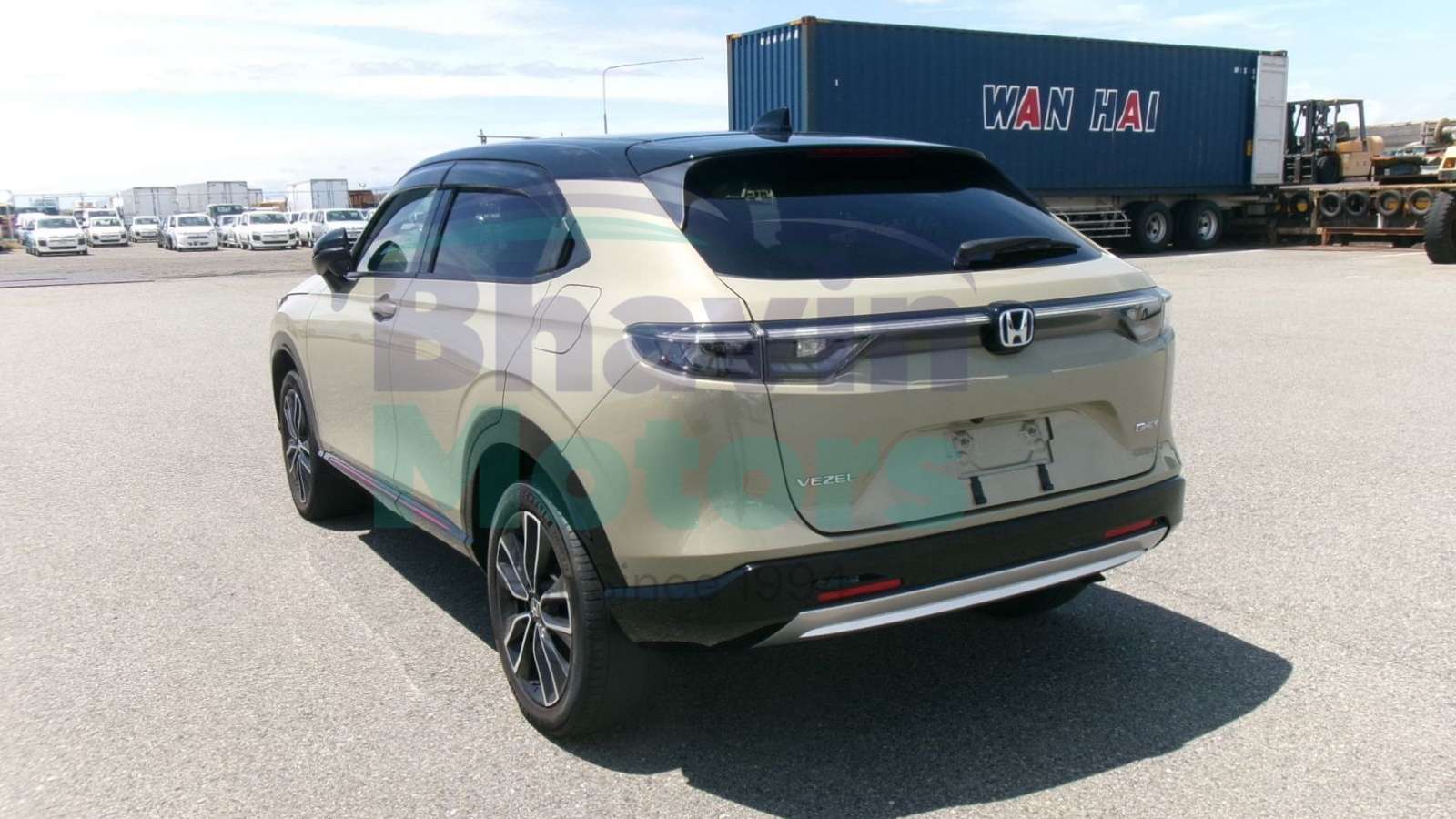 GridArt_20250625_104518733