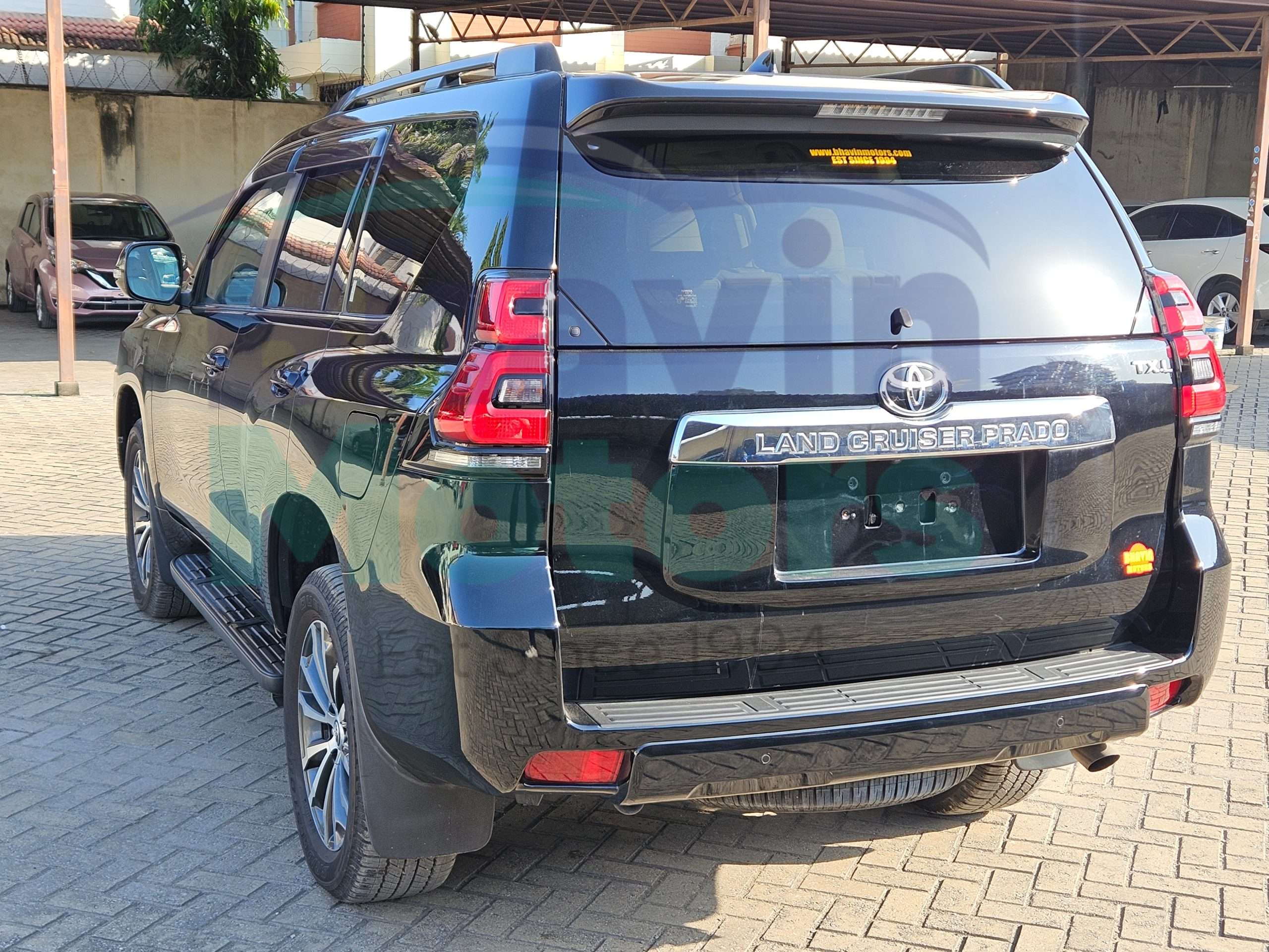 GridArt_20250709_092757356