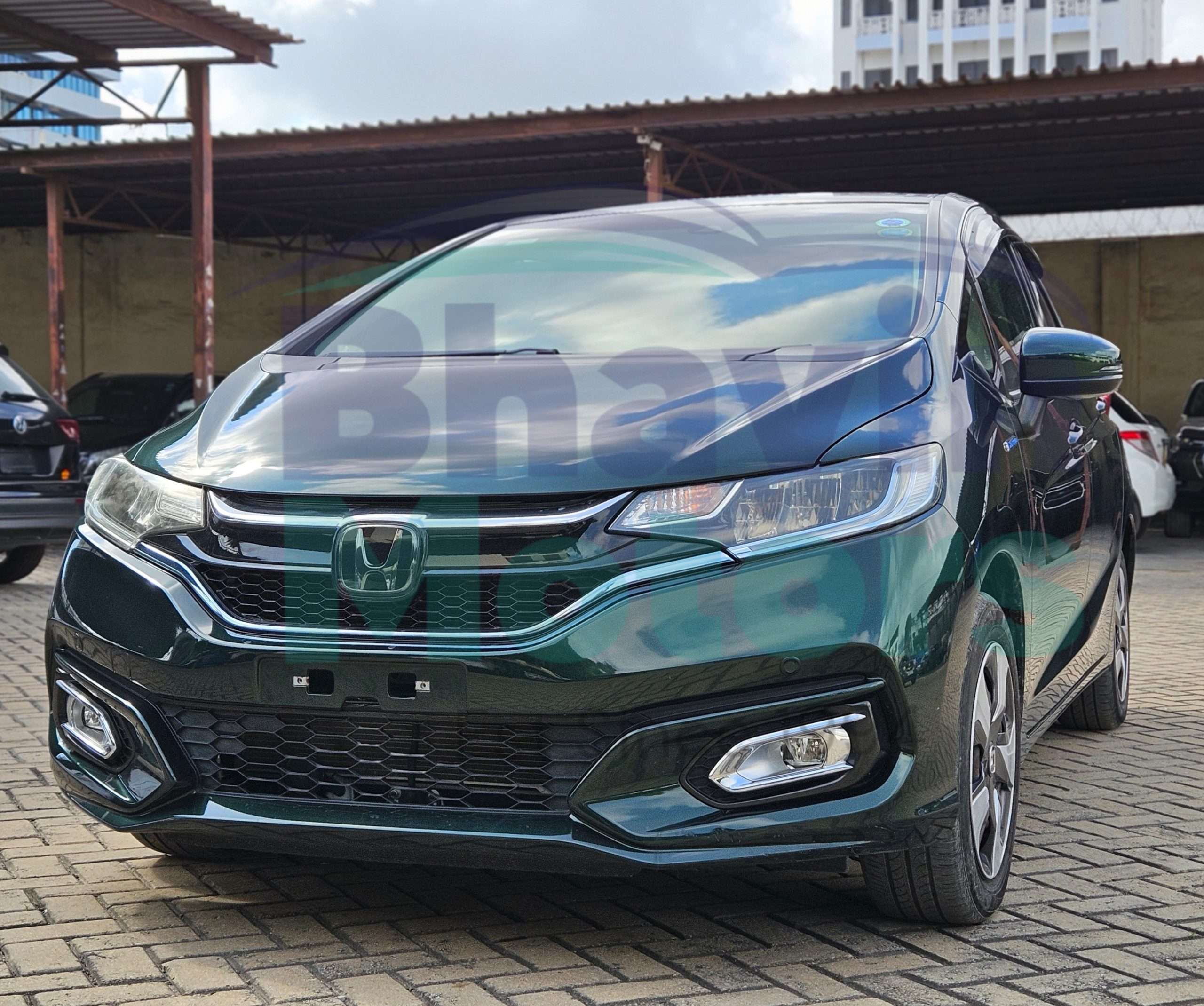 GridArt_20250820_195138639