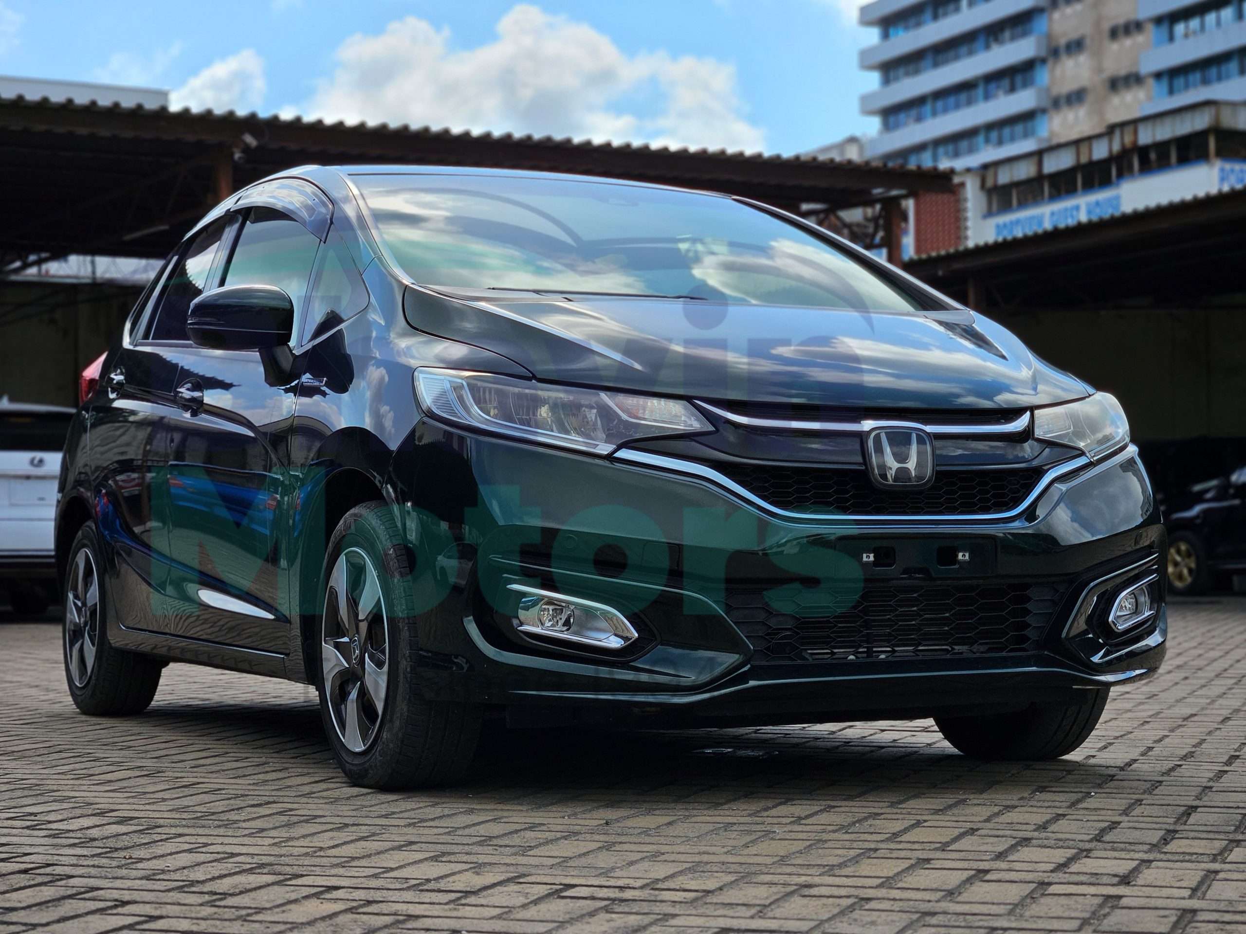 GridArt_20250820_195221504