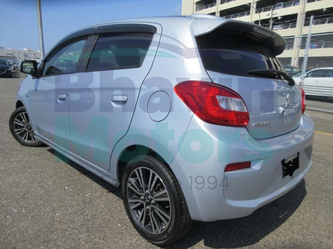 GridArt_20250826_141505982