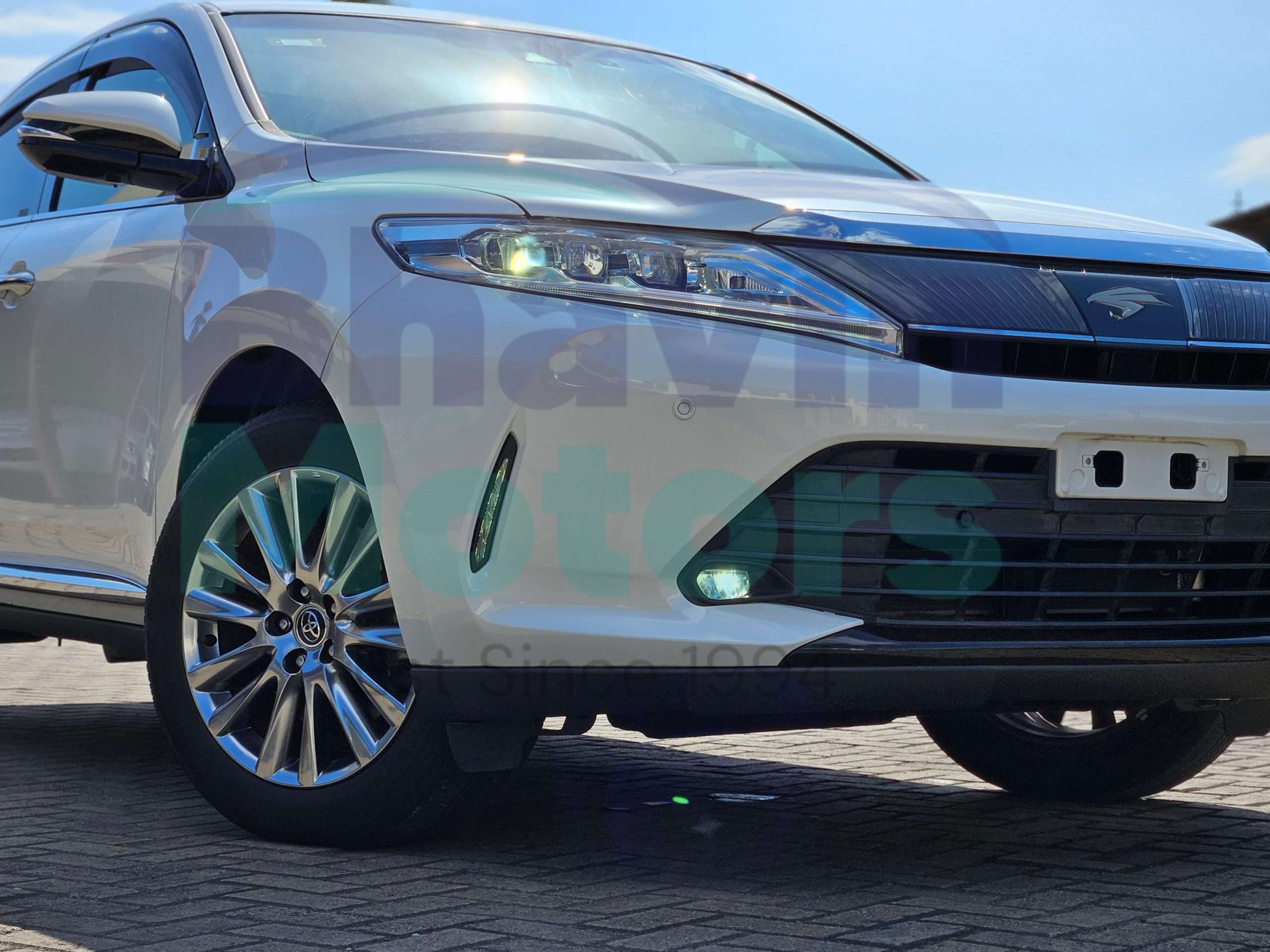 GridArt_20250830_094335823