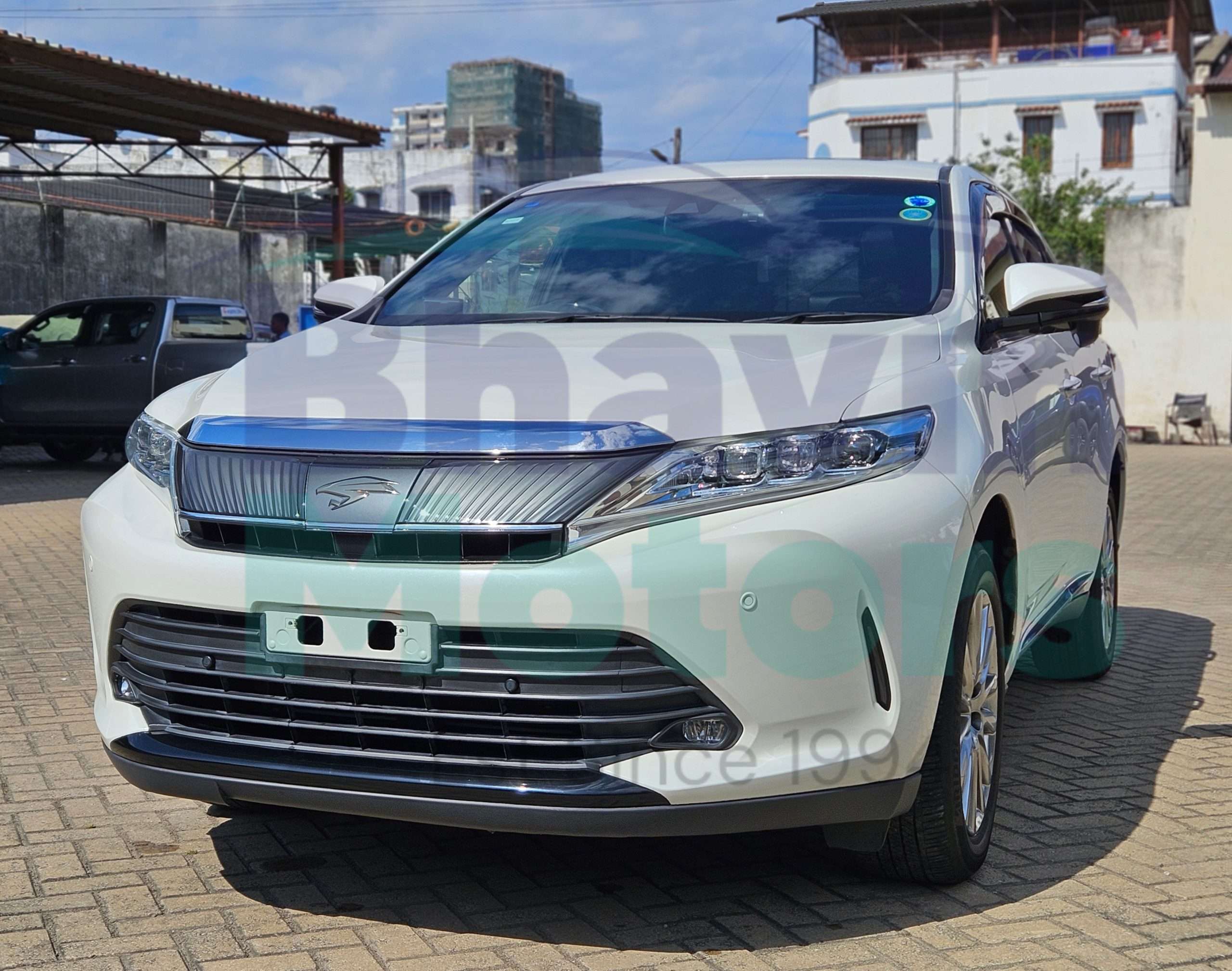 GridArt_20250830_094428429