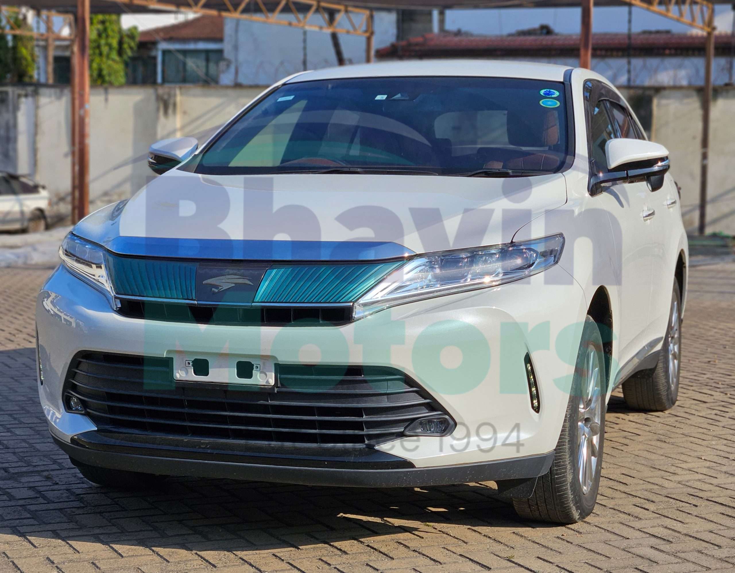 GridArt_20250904_215757332