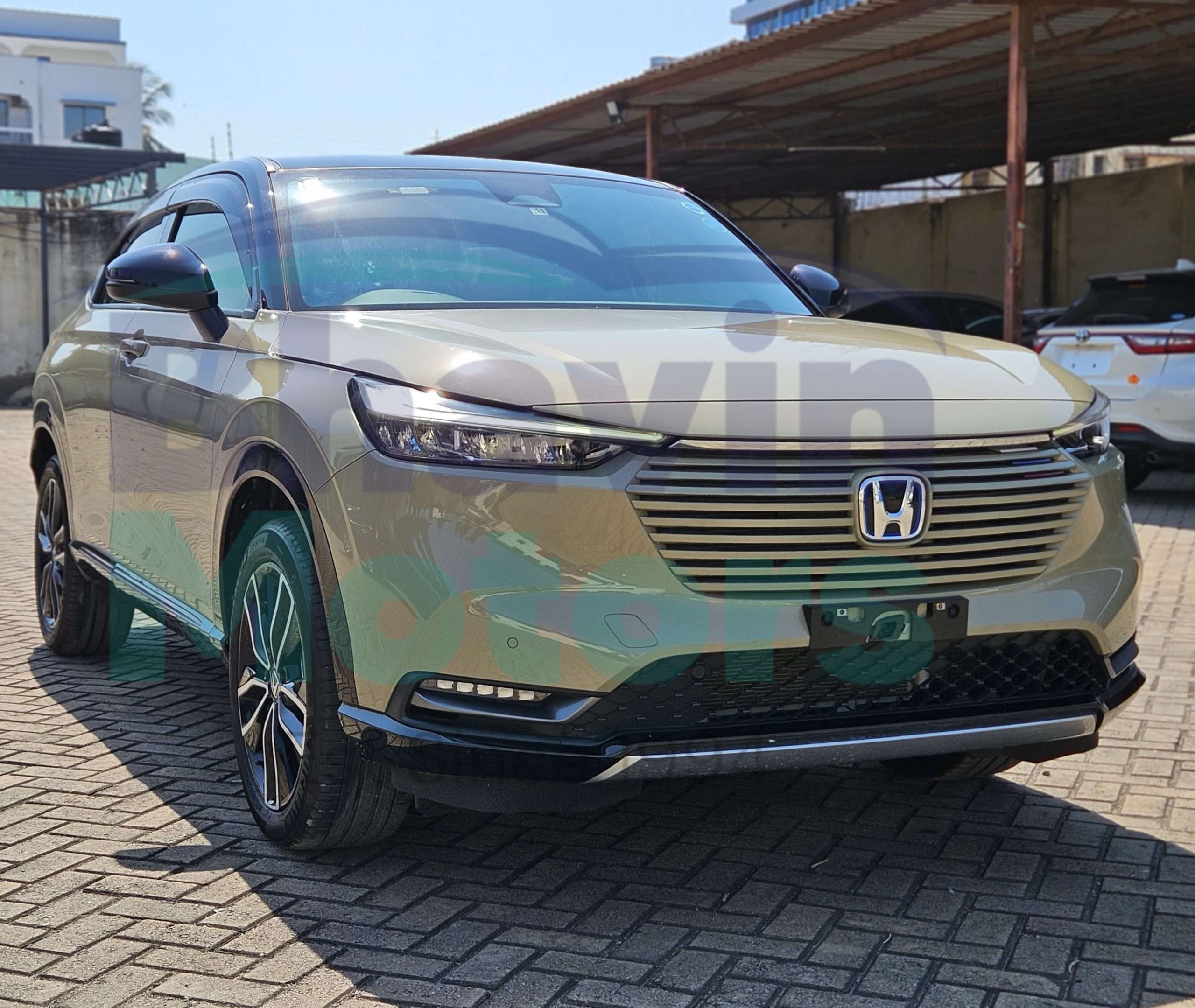 GridArt_20250915_164224686