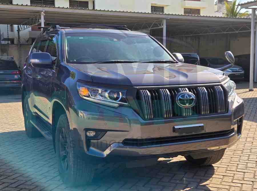 GridArt_20251216_164148374