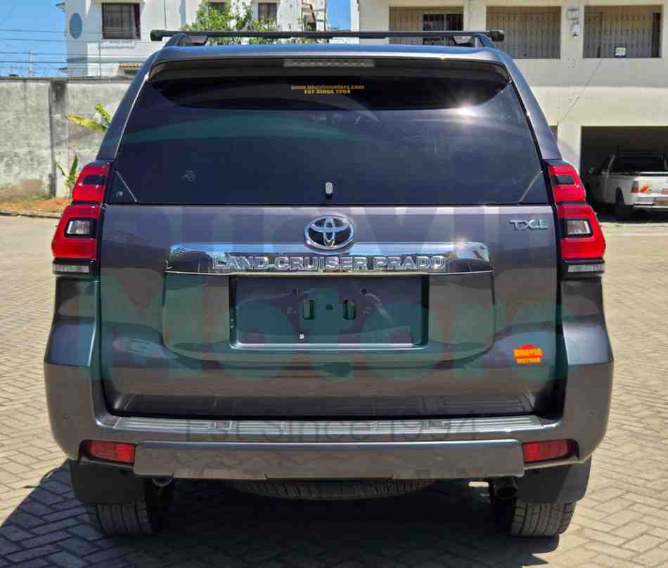 GridArt_20251216_164233685