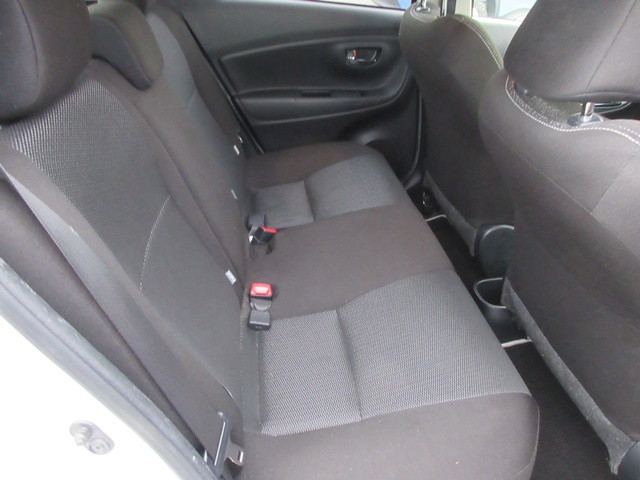 19 VitzHV(593)pearl-08