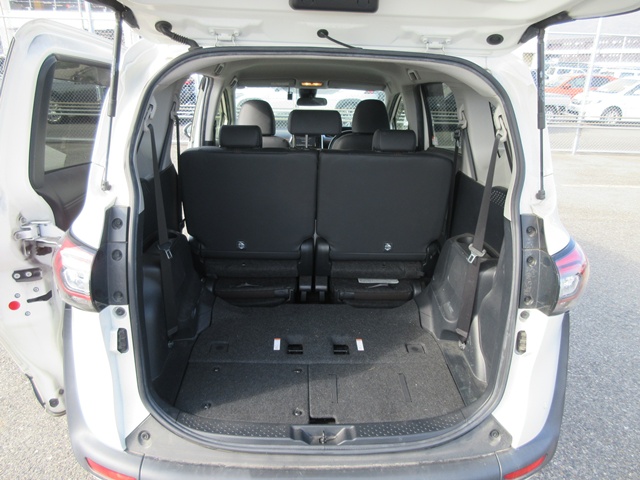 19 Sienta(371)pearl-10