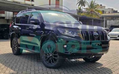 4127 Toyota Land Cruiser Prado TX-L