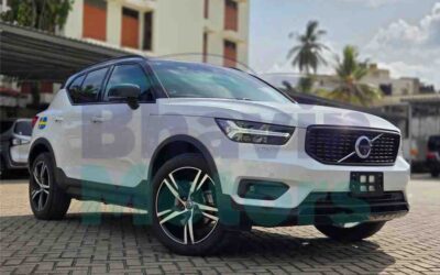 4130 Volvo XC40