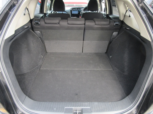 19 ShuttleHV(505)black-08