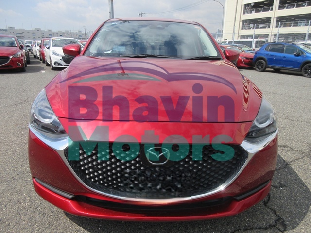 20 Mazda2(584)red-11