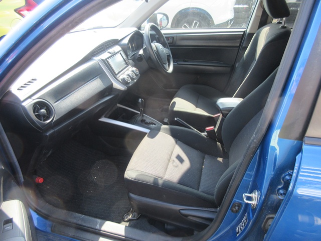 19 Corolla Fielder(825)blue-05