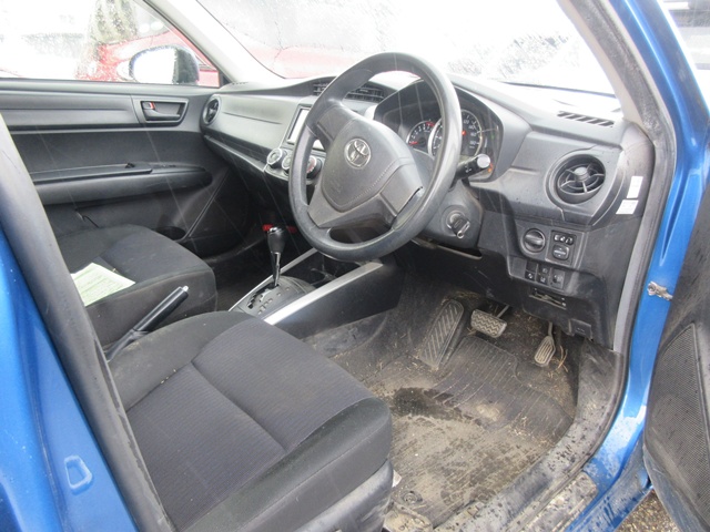 19 Corolla Fielder(825)blue-14