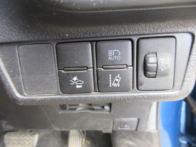 19 Corolla Fielder(825)blue-20