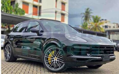 4147 Porsche Cayenne Turbo Sports Chrono Package