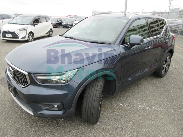 19 XC40(886)blue-03