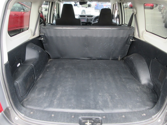 19 Probox(389)white-08